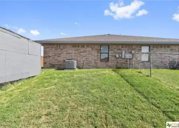 Apartment Cozy 3bd/2bath Staycation Near Hood