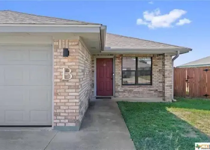 Cozy 3bd/2bath Staycation Near Hood *