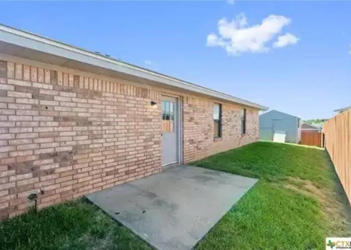 Cozy 3bd/2bath Staycation Near Hood Apartment Killeen